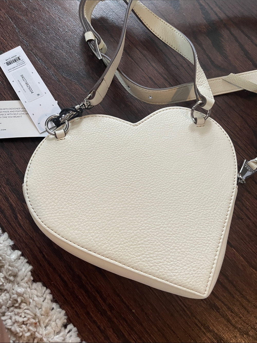 Aimee K Red Heart-Shaped Crossbody Bag with White Trim new w tags!! - Picture 2 of 7